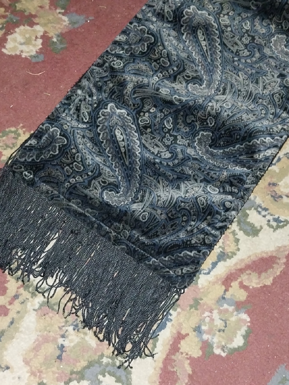 Vintage Neckworks Black Paisley Fringe Double Sided Winter Scarf - Picture 2 of 6
